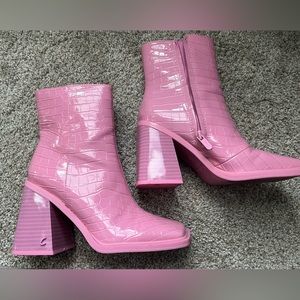 Pink Disco boots 🪩🕺